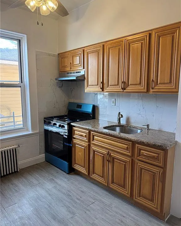 1923 Bay Ridge Pkwy #2