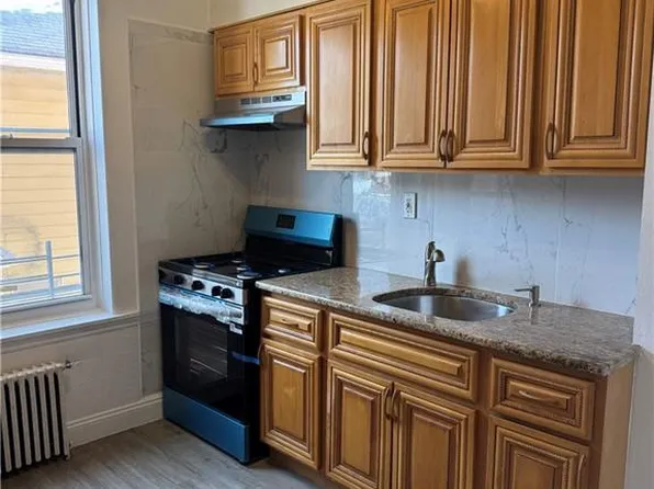 1923 Bay Ridge Pkwy APT 2, Brooklyn, NY 11204