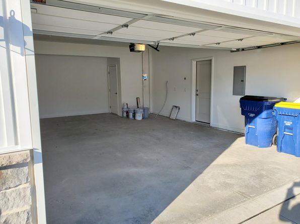 210 Wilson St #101, Van Meter, IA 50261