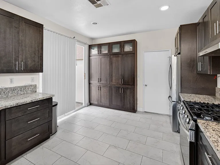 10964 Caminito Arcada — Photo 10