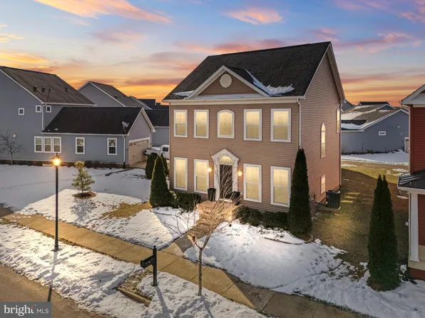 7549 Hancock St, Bealeton, VA 22712