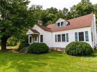 50 Boone Branch Rd, Burnsville, NC 28714