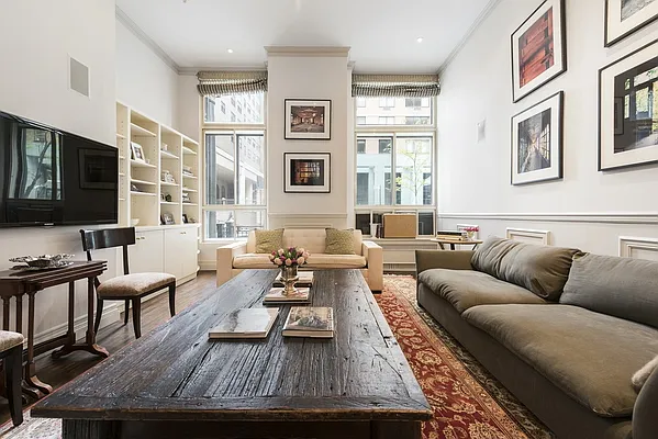 Sold by Nest Seekers International | media 12