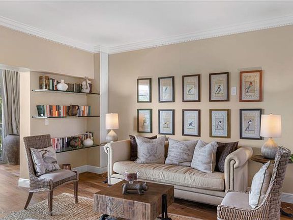 4th image of 389 S Lake Dr APT 3C