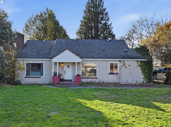 1401 N Goerig St, Woodland, WA 98674
