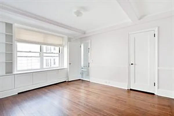 Sold by Douglas Elliman | media 26