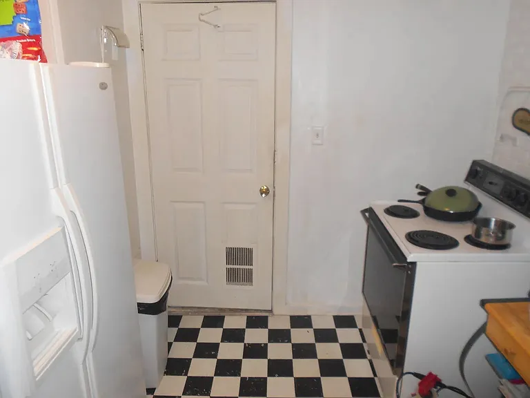 3309 Avenue I — Photo 18