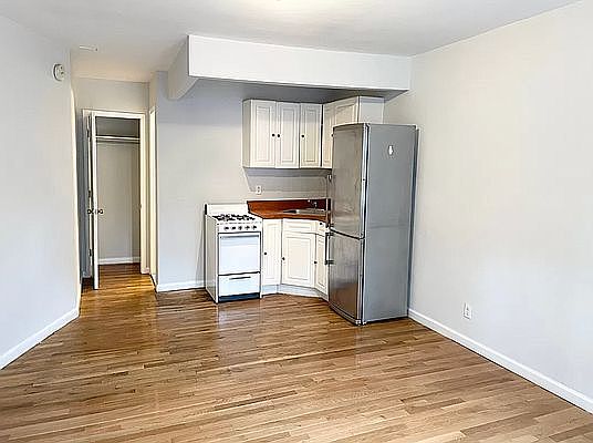 1st image of 118 Avenue C APT 1F