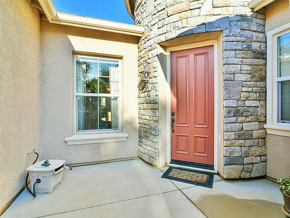 5th image of 6601 Vilamoura Way