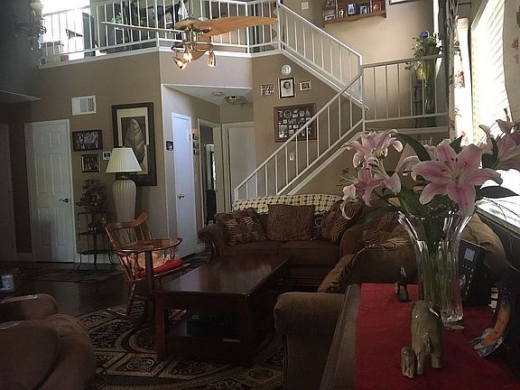 3rd image of 274 Aspen Knoll Dr