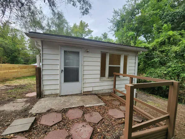 1106 Rixon, 1106 Rixon St #1/2, Alton, IL 62002