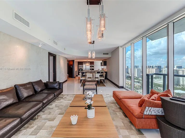 17001 Collins Ave #2508 — Photo 4