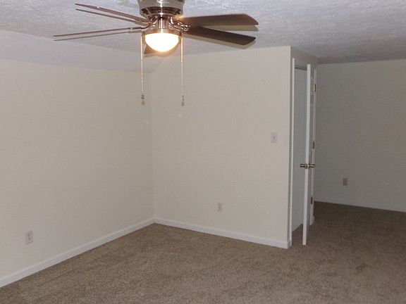 5th image of 1409 Bonser Ave