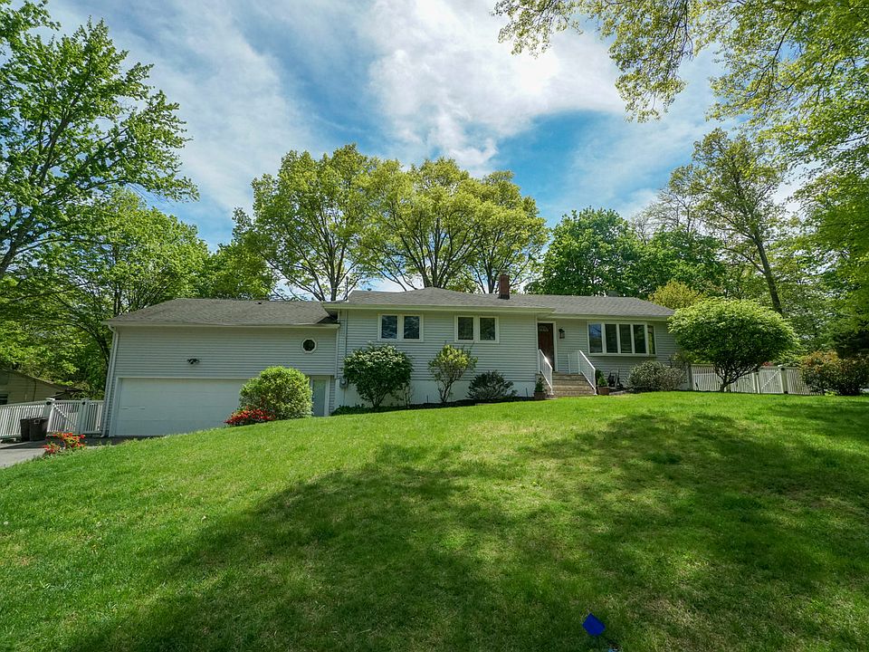 26 Rugen Dr, Harrington Park, NJ 07640 Zillow