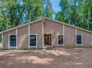 225 Chimney Ridge Trl, Stockbridge, GA 30281