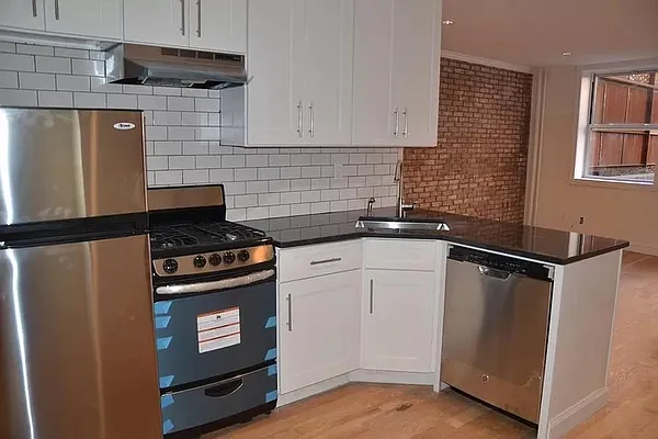 Rented by Jonathan Wachtel, LREB | media 15