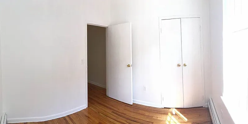 Rented by RC REAL ESTATE OF NEW YORK | media 15