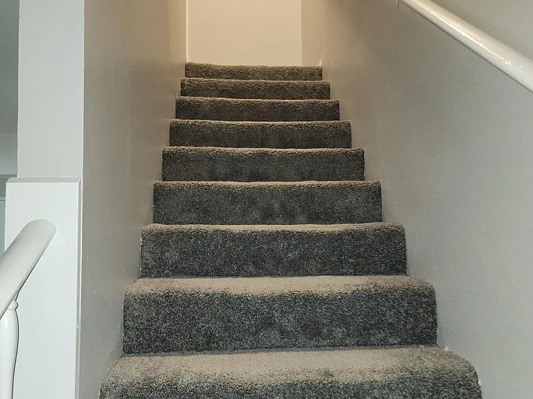 820 Meadow Glen Ave #D — Photo 11