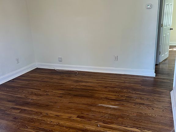 4th image of 23 Stanton Ave APT B
