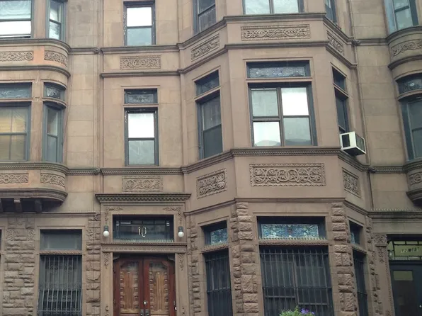 10 West 122nd Street