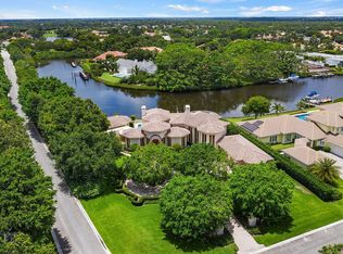 2955 Calais Dr, Palm Beach Gardens, FL 33410