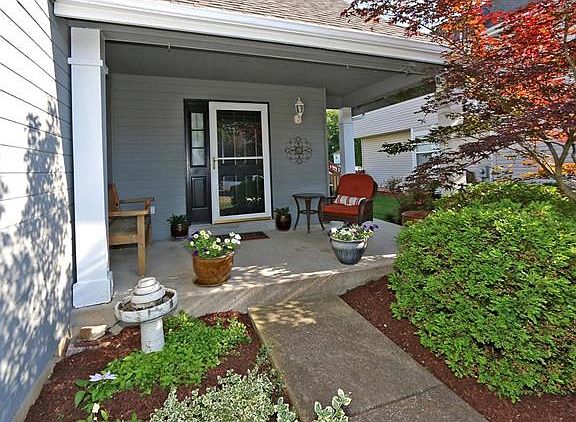 2nd image of 320 Xavier Ct