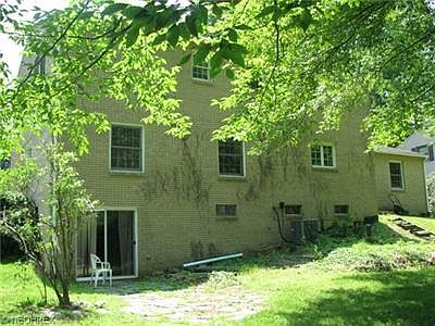 3rd image of 383 Whittlesey Dr