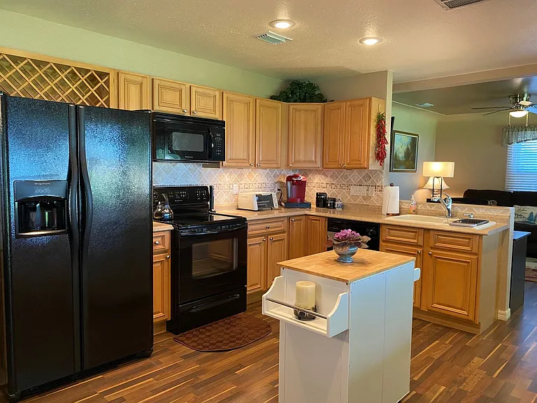 6185 W Riverbend Rd — Photo 8