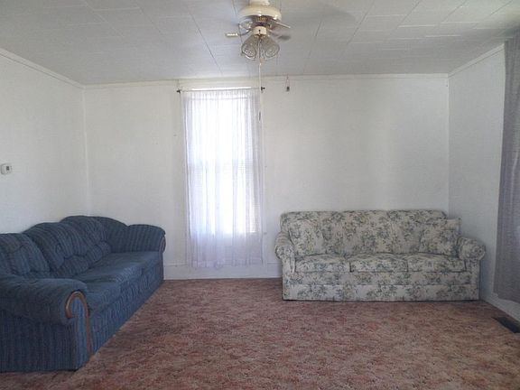 2nd image of 206 E Lafayette Ave