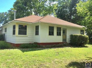 1517 Housatonic St, Burlington, KS 66839
