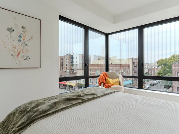 1807 66th Street image 3 of 16