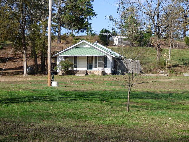 1st image of 18 Bunkhouse Dr