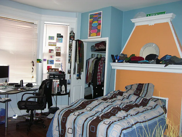 5747 Northumberland St #1 — Photo 9