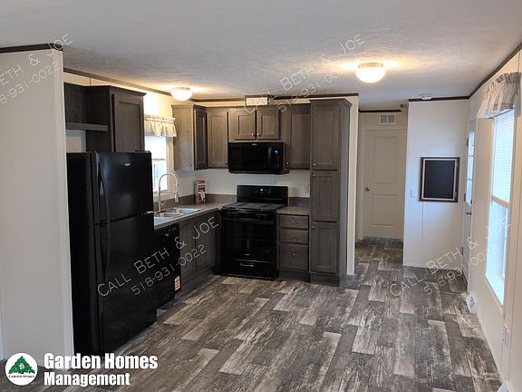 2nd image of 55 Beverly Ln