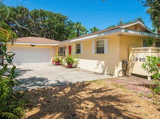 1990 W Cayman Rd, Vero Beach, FL 32963