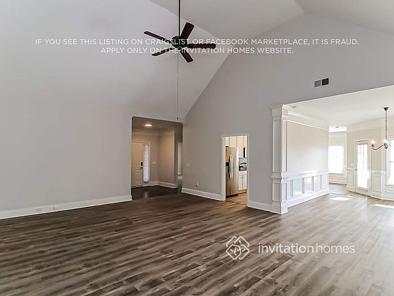 4th image of 17 Windermere Bnd NW