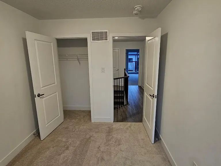 763 Stanstead Path — Photo 23