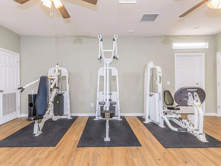 Sandstone Heights Apartments Fitness Room