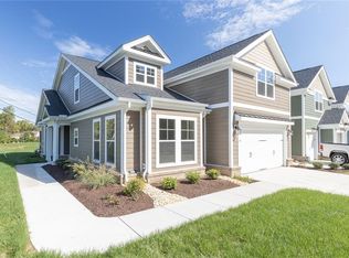 101 Creekfront Ln, Suffolk, VA 23435