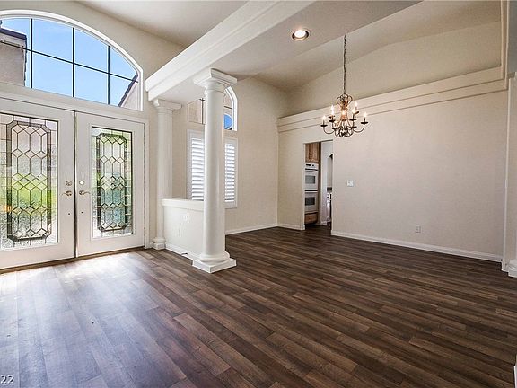 5th image of 11165 Campsie Fells Ct