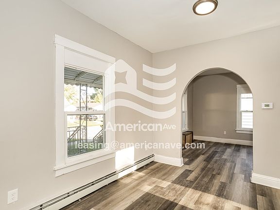 804296_004_living_room_13983888.jpg