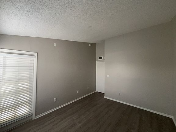 5th image of 1940 Lake Atriums Cir APT 111