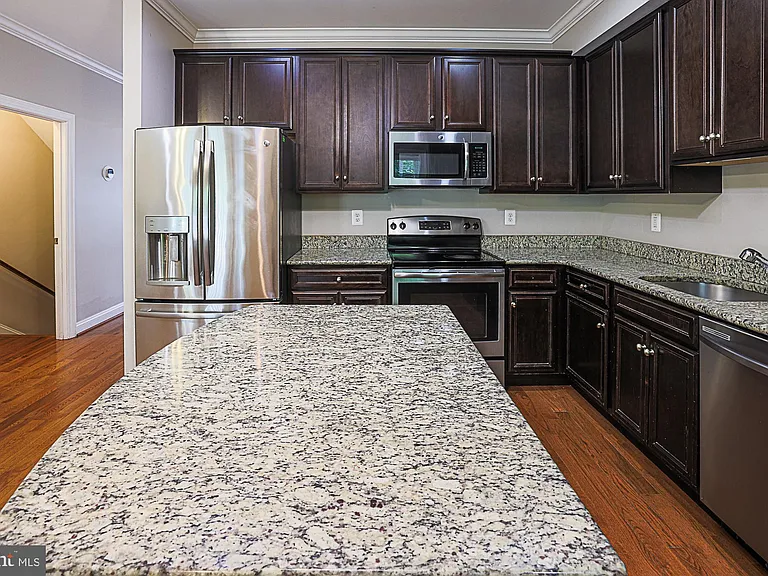 3709 Fords Ln — Photo 13