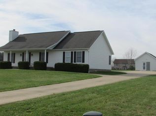 95 Maple Run Estates Blvd, Springville, IN 47462