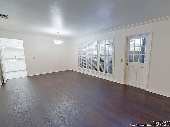 4th image of 165 W Rampart Dr APT 405