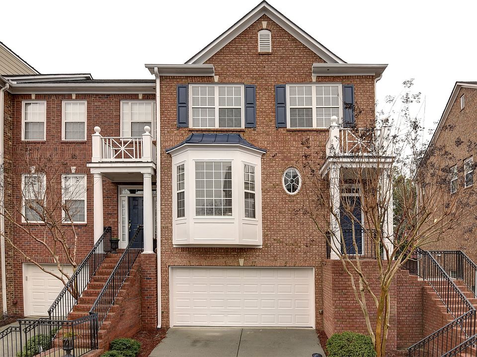 1st image of 452 Tioram Ln SE #22