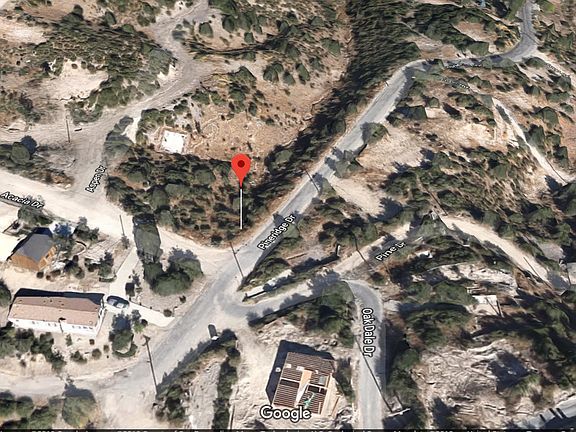 3rd image of Pineridge Dr #22