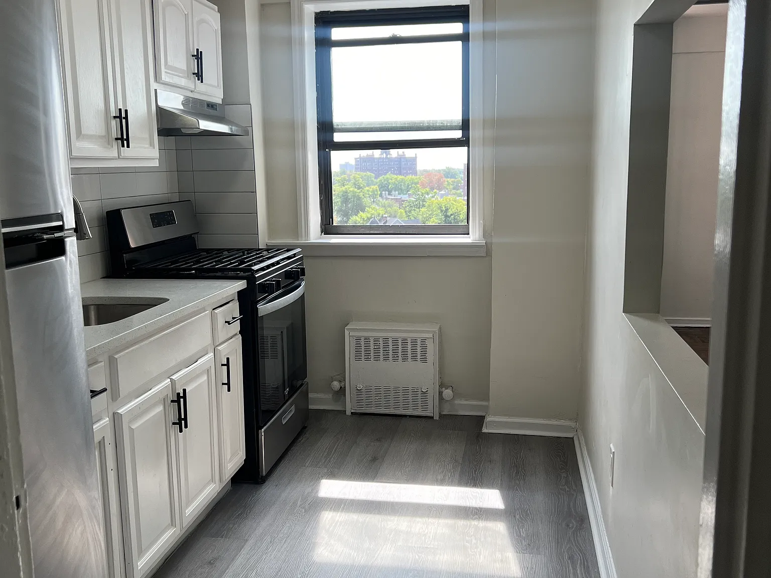 2 bed, $2,100 — Photo 1