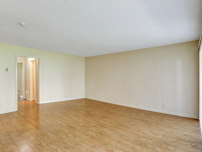 611 S Prospect Ave #102 — Photo 18