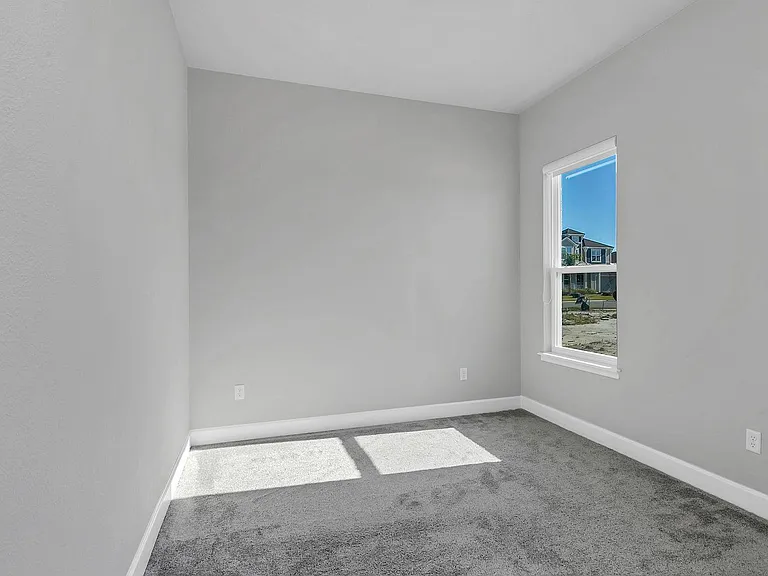 665 Mosaic Blvd — Photo 16